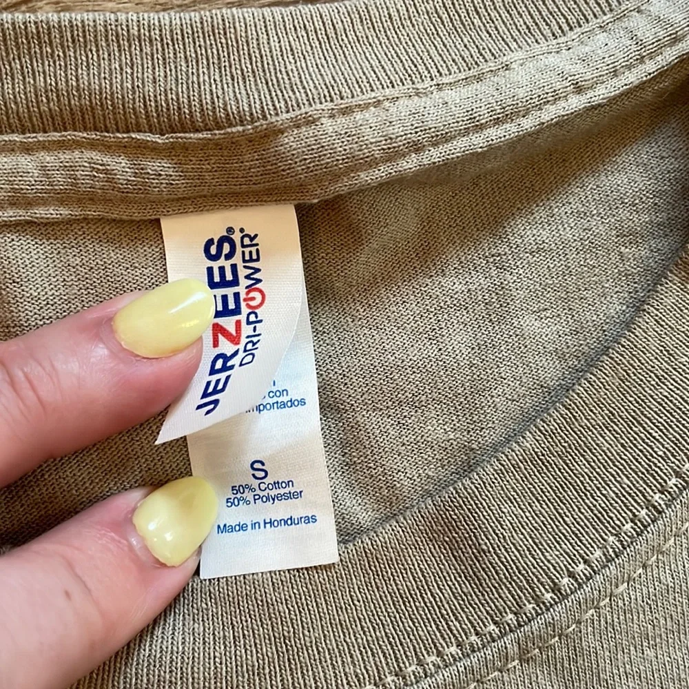 Hingham MA Jerzees Taupe Cotton T-Shirt - Picture 4 of 6